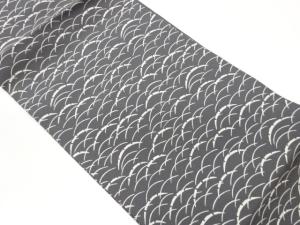 作家物　縮緬地芝模様名古屋帯